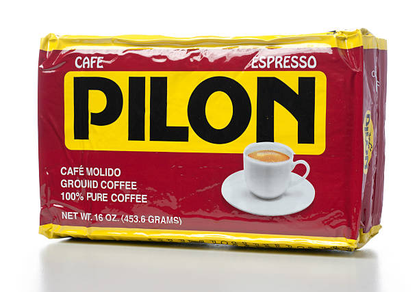 café expresso pilon paquete de café molido - consumerism ground coffee packaging coffee fotografías e imágenes de stock