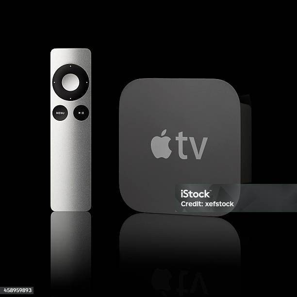 Apple Tv Foto de stock y más banco de imágenes de Arte cultura y espectáculos - Arte cultura y espectáculos, Color - Tipo de imagen, Comunicación