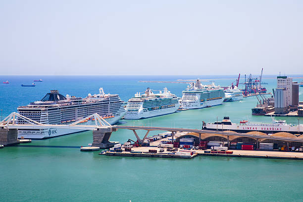 porto de barcelona - port de barcelona imagens e fotografias de stock