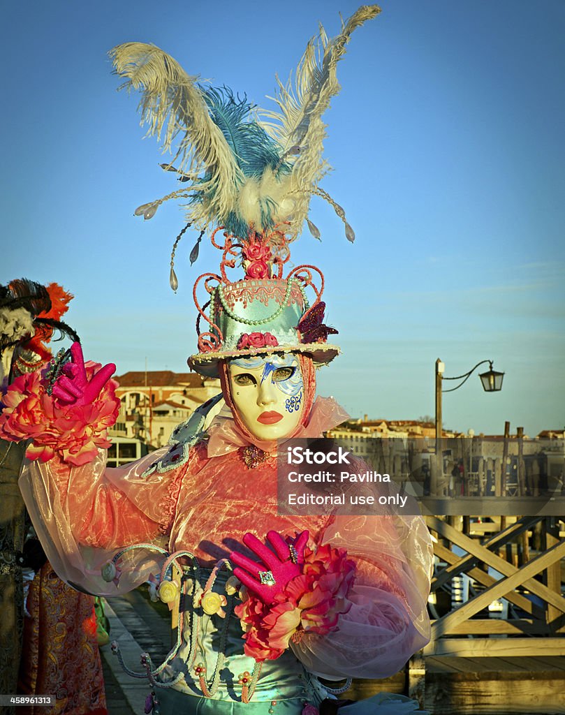 Máscara de Carnaval com penas Chapéu de 2013 Veneza Itália - Royalty-free Adulto Foto de stock