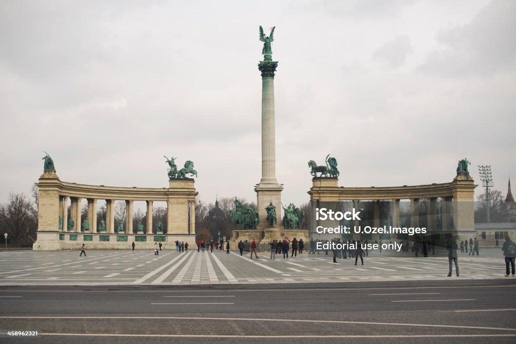 Hero's Square-Budapeste, Hungria - Foto de stock de Budapeste royalty-free