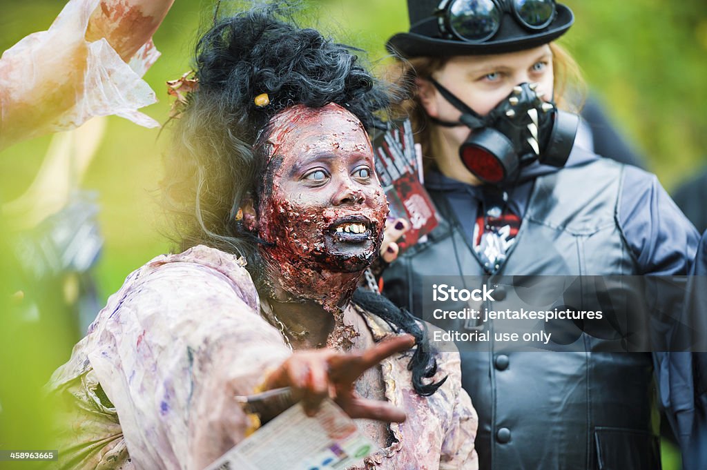Toronto Zombie caminhada de 2011 - Foto de stock de Lente de contato royalty-free