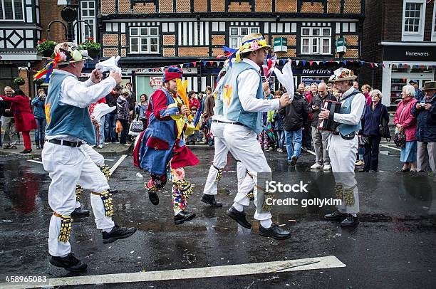 Photo libre de droit de English Morris Dance banque d'images et plus d'images libres de droit de Morris dancing - Morris dancing, Angleterre, Art du spectacle