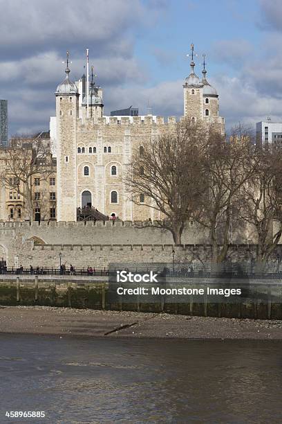 Tower Of London Англия Великобритания — стоковые фотографии и другие картинки Англия - Англия, Архитектура, Архитектурный элемент