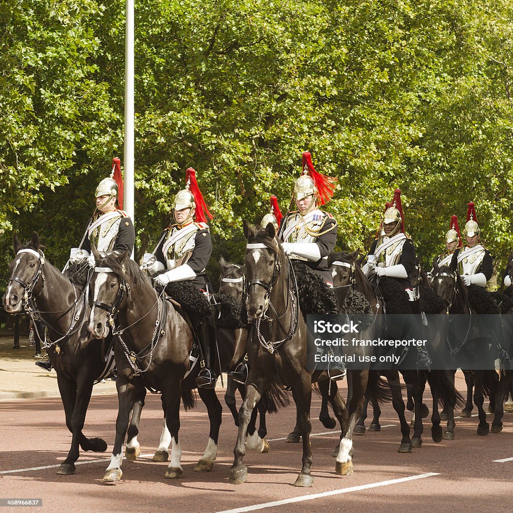 Cambio della guardia a Buckingham Palace-Regno Unito - Foto stock royalty-free di Bandiera del Regno Unito