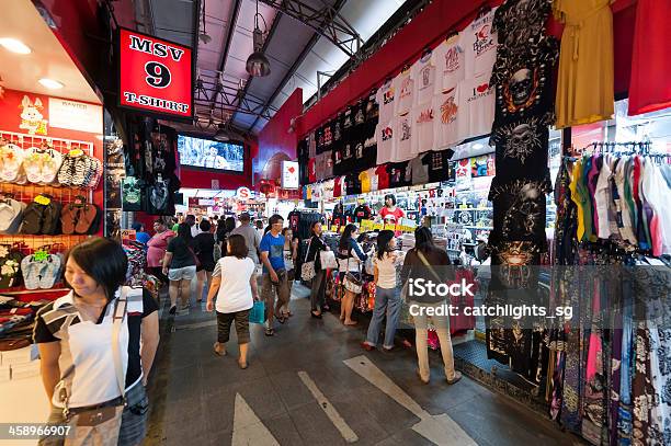 Bugis Уличный Рынок — стоковые фотографии и другие картинки Азиатского и индийского происхождения - Азиатского и индийского происхождения, Азия, Большой город
