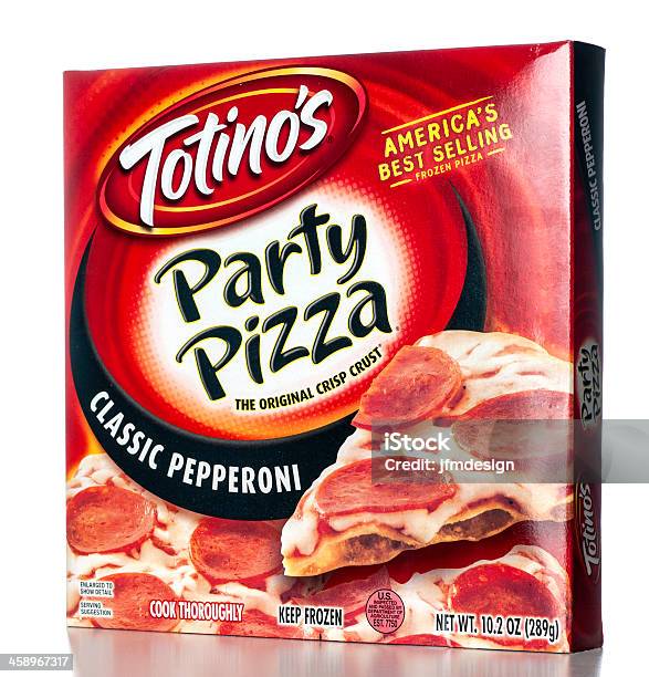 Totinos Party Классический Пиццы Пепперони — стоковые фотографии и другие картинки Ящик - Ящик, Замороженные продукты, Замороженный