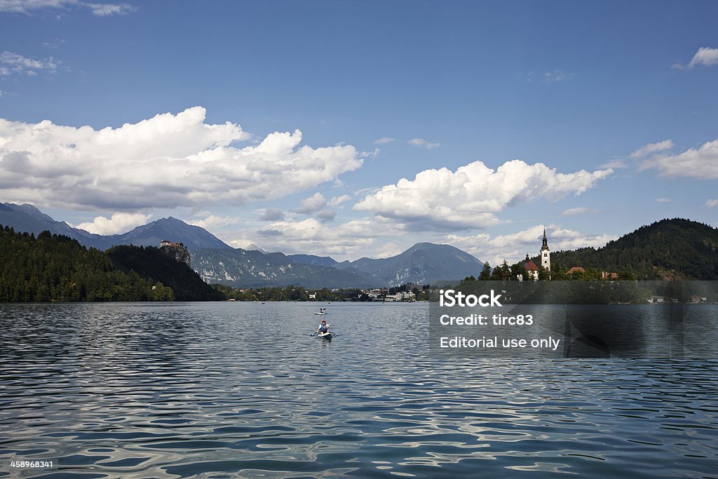 Église sur l'île du Lac Bled de Slovénie - Photo de Alpes juliennes libre de droits