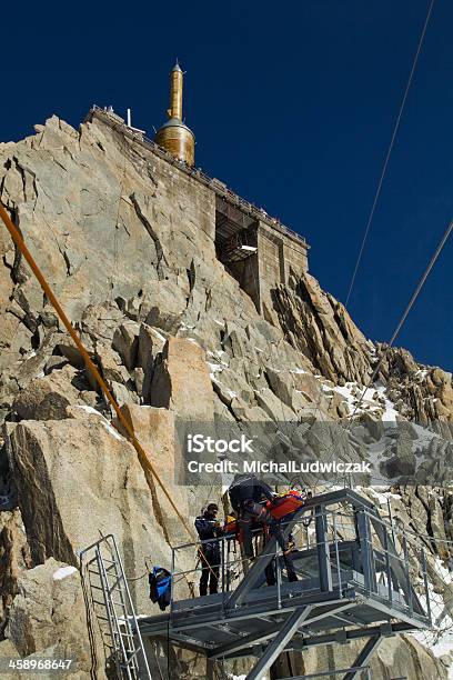 Montaña Equipo De Rescate Foto de stock y más banco de imágenes de Aire libre - Aire libre, Alpes Europeos, Alpes franceses