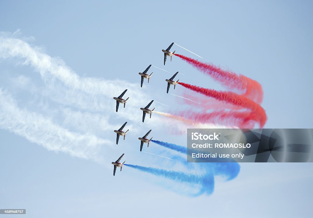 Patrouille 드 프랑스 곡예 비행 문서검색 팀 - 로열티 프리 프랑스 스톡 사진