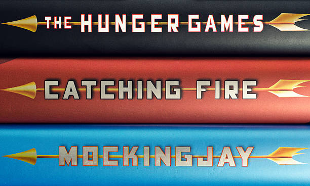 hunger games-trilogie - buchtitel stock-fotos und bilder