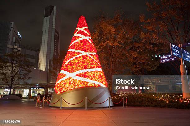 Рождество На Роппонги Хиллс Токио Япония — стоковые фотографии и другие картинки Ёлочная гирлянда - Ёлочная гирлянда, Азия, Без людей