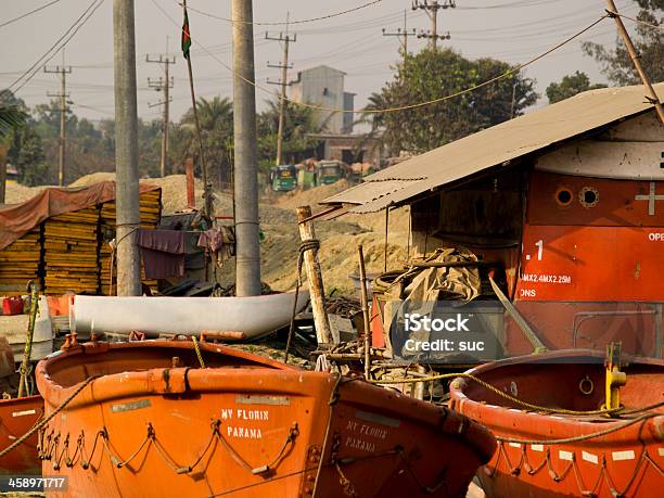 Foto de Enviar Últimas E A Indústria De Reciclagem No Bangladesh e mais fotos de stock de Aço