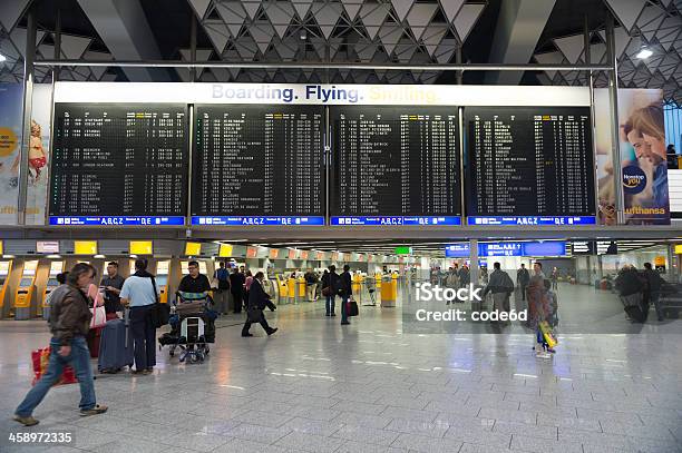 Photo libre de droit de Frankfurt Airport Terminal 1 Entrée Principale Du Hall banque d'images et plus d'images libres de droit de Allemagne