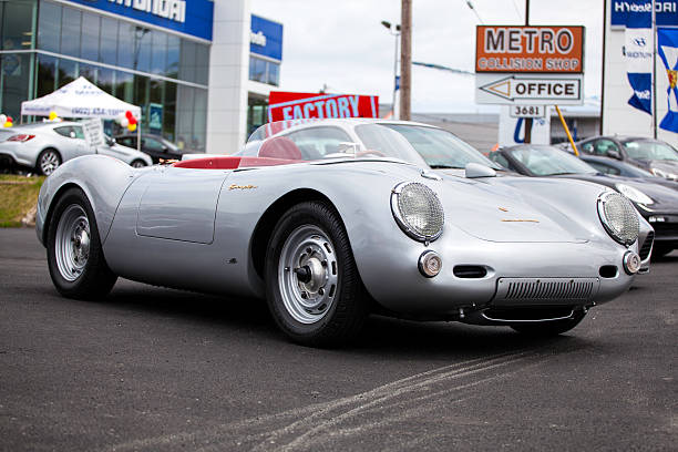 beck de la porsche 550 spyder - beck photos et images de collection