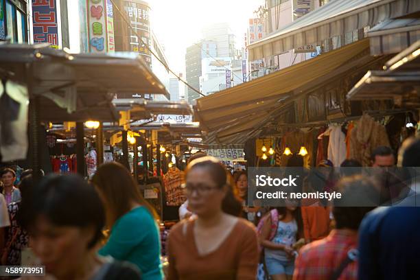 Photo libre de droit de Marché De Namdaemun banque d'images et plus d'images libres de droit de Affluence - Affluence, Asie, Asie de l'Est