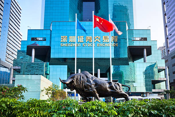 bolsa de valores de shenzhen, china - stock market china shenzhen asia imagens e fotografias de stock
