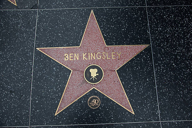 paseo de la fama de hollywood star ben kingsley - star trek tv show fotografías e imágenes de stock