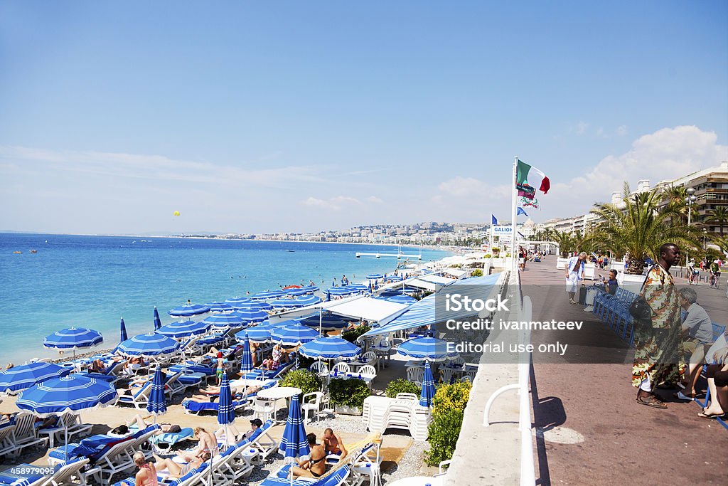 Playa de Niza - Foto de stock de Adulto joven libre de derechos