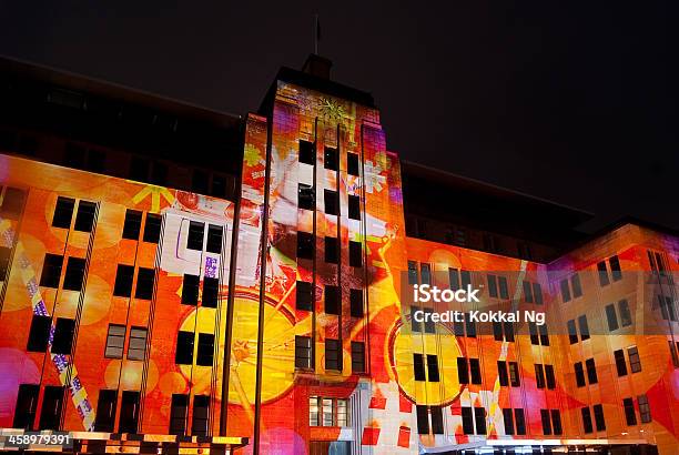 Vivid Sydneymuzeum Sztuki Współczesnej - zdjęcia stockowe i więcej obrazów Muzeum Sztuki Współczesnej w Sydney - Muzeum Sztuki Współczesnej w Sydney, Australia, Budynek z zewnątrz