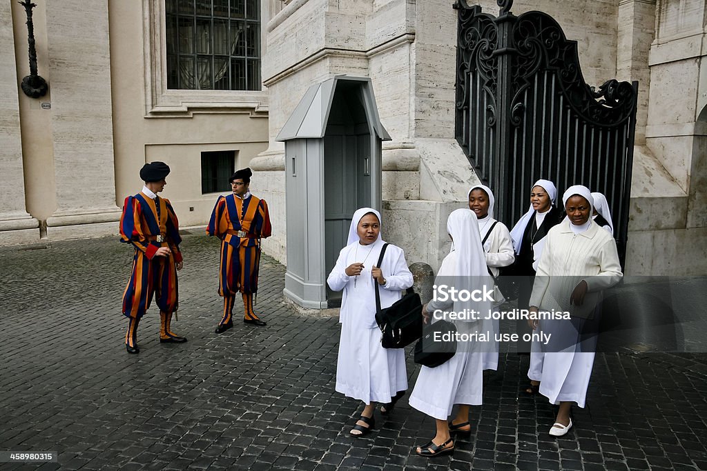 Freiras no Vaticano - Foto de stock de Adulto royalty-free