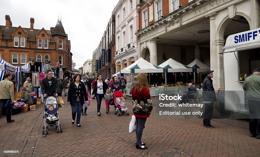 Compras no centro de Ipswich - Foto de stock de Adulto royalty-free