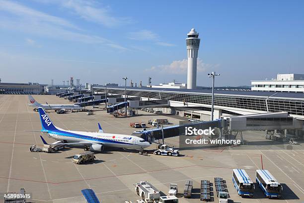 Тубу Centrair Международный Аэропорт — стоковые фотографии и другие картинки All Nippon Airways - All Nippon Airways, Boeing, Japan Airlines