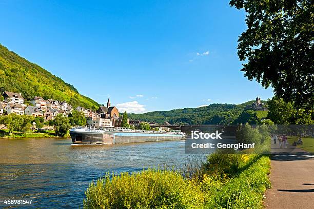 Cisterna Nassaukade Foto de stock y más banco de imágenes de Alemania - Alemania, Barco de pasajeros, Blanco y negro