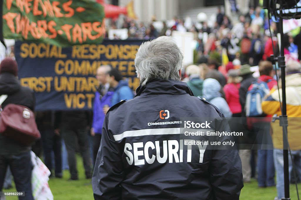 Guardia di sicurezza - Foto stock royalty-free di Folla