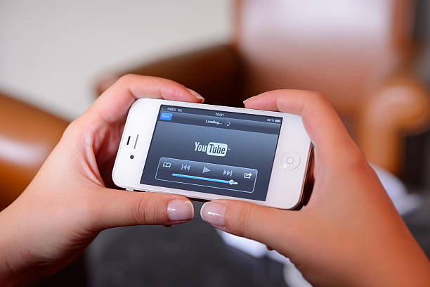 youtube - video iphone youtube mobile phone 뉴스 사진 이미지