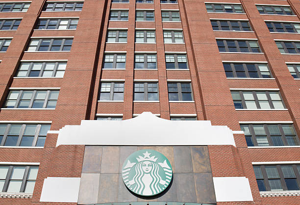 starbucks corporation de oficina - starbucks sign coffee seattle fotografías e imágenes de stock