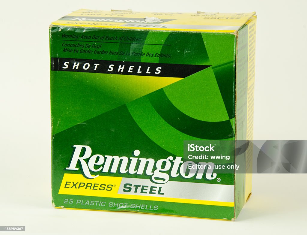 Remington proiettili fucile da caccia - Foto stock royalty-free di Acciaio