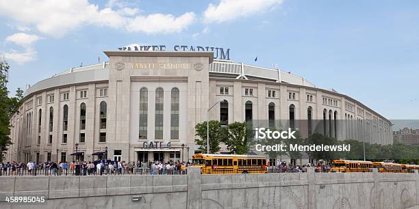 Photo libre de droit de La Porte 4 Du Yankee Stadium banque d'images et plus d'images libres de droit de Stade - Stade, Baseball, Entrée