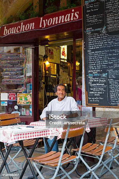 Typowe Restauracji W Lyonie - zdjęcia stockowe i więcej obrazów Lyon - Lyon, Restauracja, Jedzenie