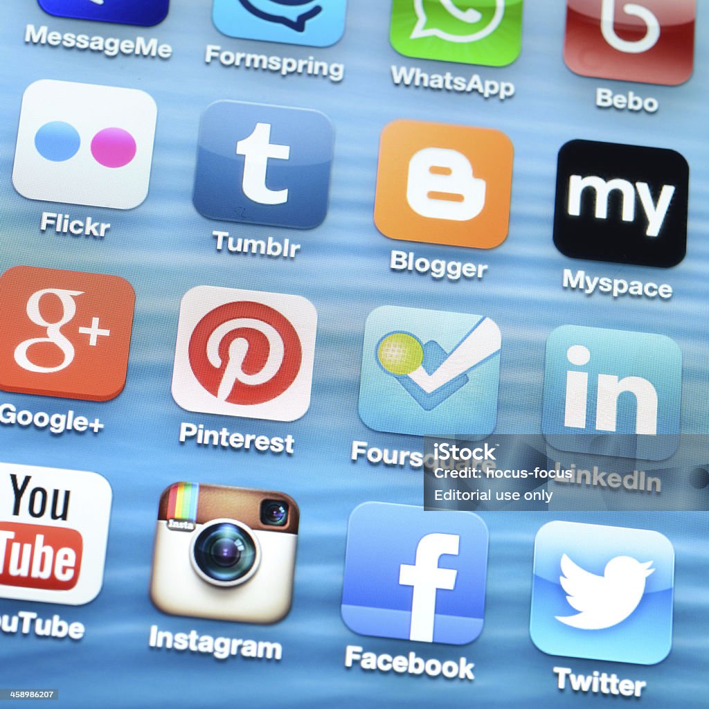 Redes sociales - Foto de stock de Google - Marca comercial libre de derechos