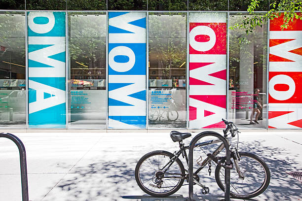 museum of modern art, new york - national landmark editorial color image horizontal stock-fotos und bilder