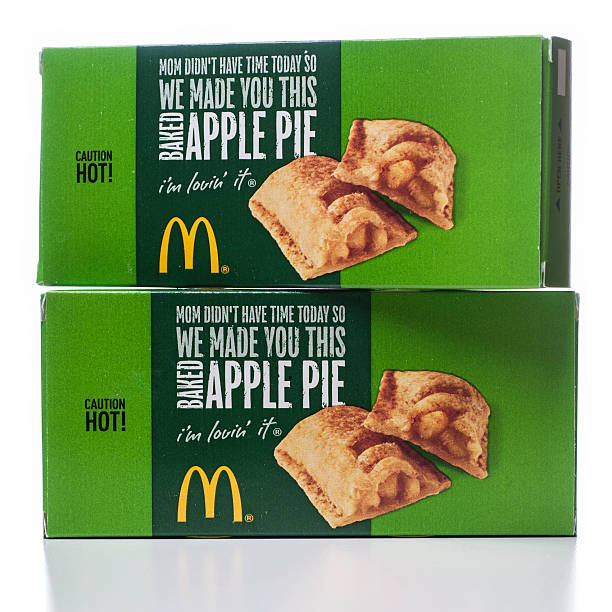 McDonalds pastel de manzana cajas apilado - foto de stock