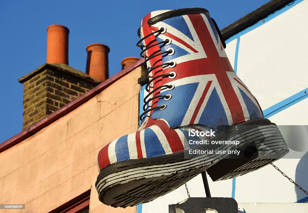 British chuteira - Foto de stock de Dr. Martens royalty-free