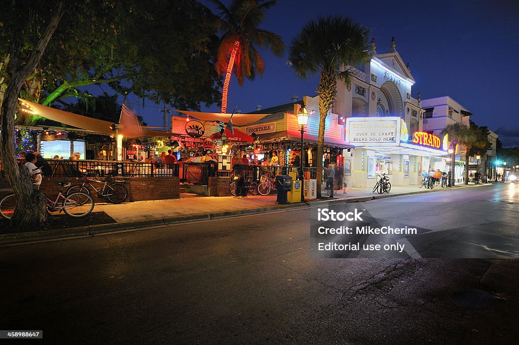 Key West: Willie T'y la calle Duval - Foto de stock de Cayo Hueso libre de derechos