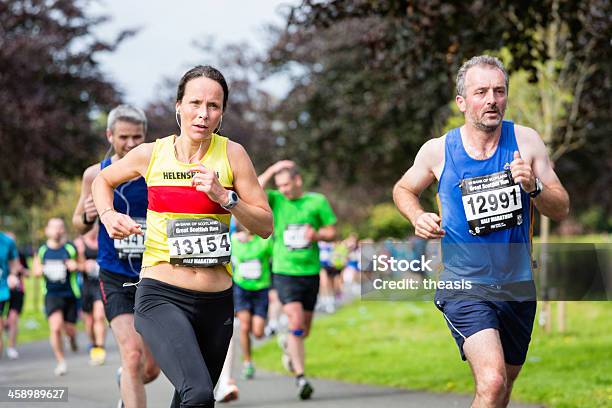 Photo libre de droit de Semimarathon Coureurs banque d'images et plus d'images libres de droit de Adulte - Adulte, Athlète - Athlétisme, Compétition