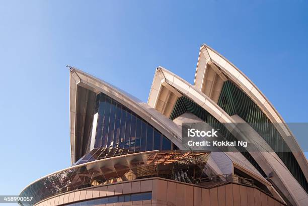 Foto de Sydney Opera House e mais fotos de stock de Ópera de Sydney - Ópera de Sydney, Primeiro plano, Arquitetura