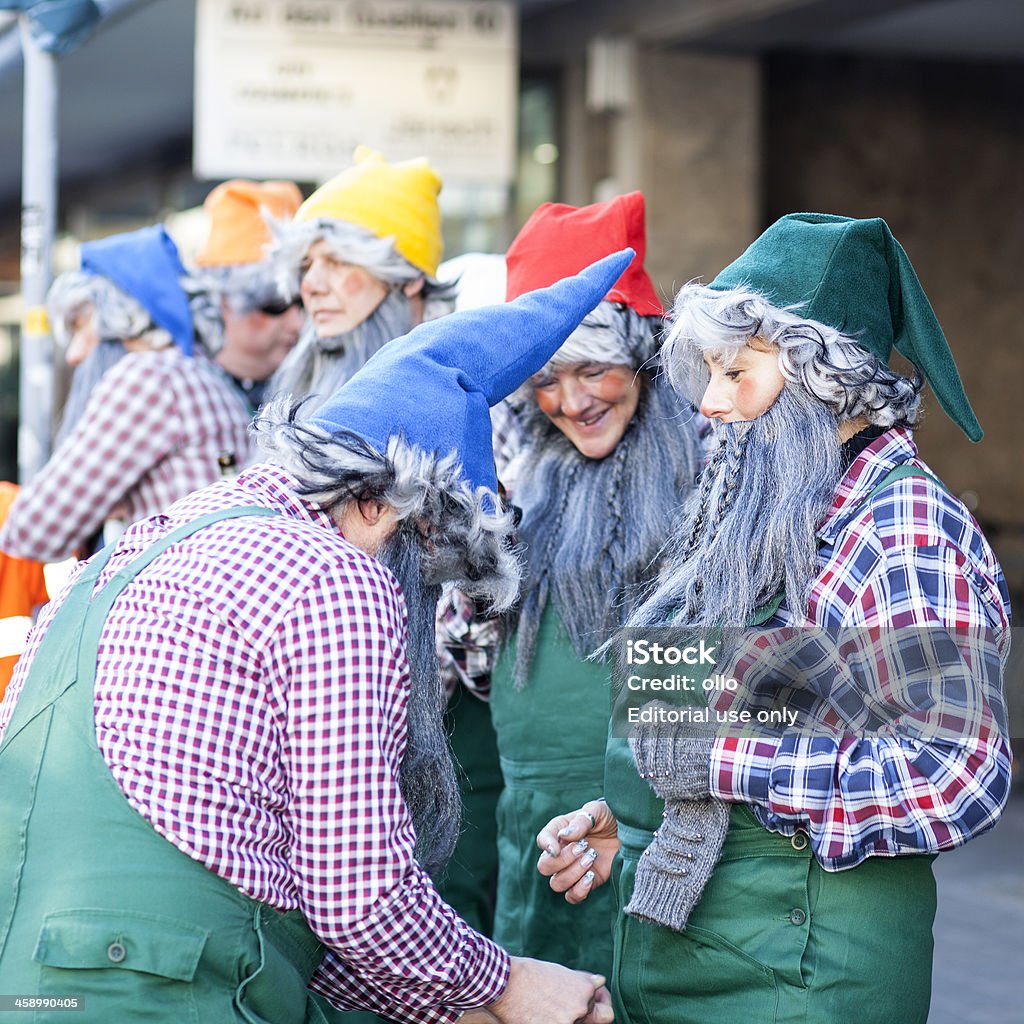Street 사육제 in 비스바덴, 독일 - 로열티 프리 모자-모자류 스톡 사진