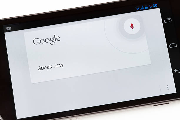 wyszukiwanie google głosowych aplikacji na smartfon galaxy nexus - giorgio zdjęcia i obrazy z banku zdjęć