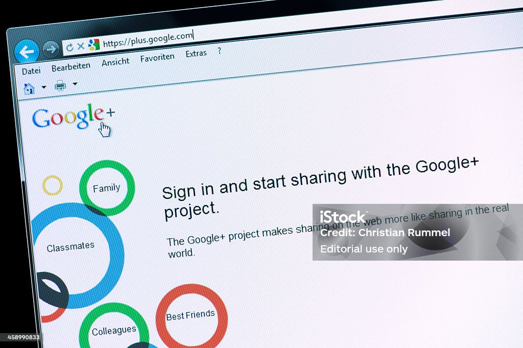 Google Macro shot of real Pantalla de monitor - Foto de stock de .com libre de derechos