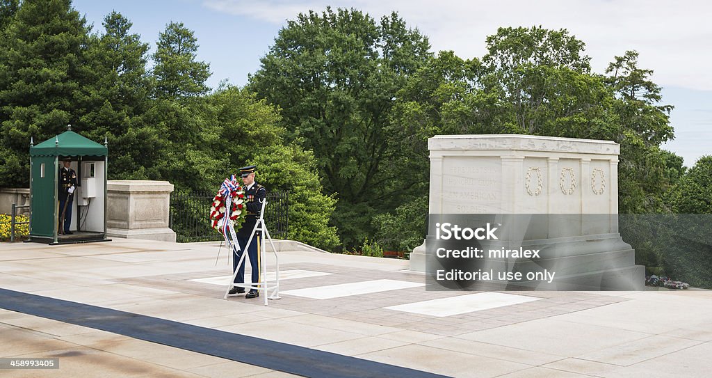 화환 알을 at 무명용사의 알 수 없는 병정, Arlington, Virginia - 로열티 프리 관광 스톡 사진