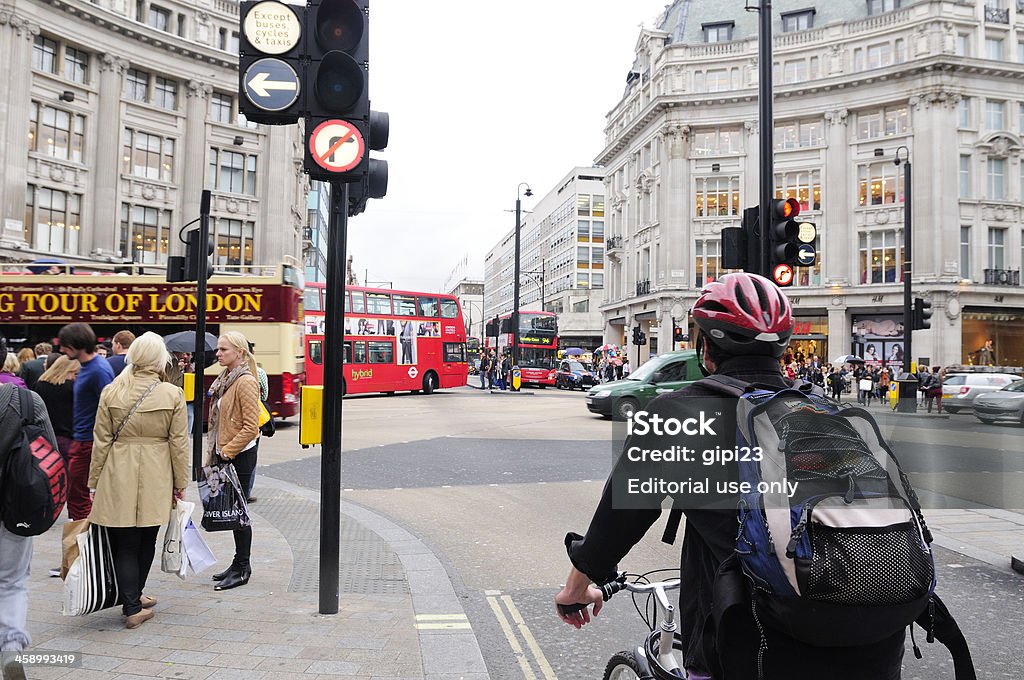Ciclismo em Londres - Royalty-free Admirar a Vista Foto de stock