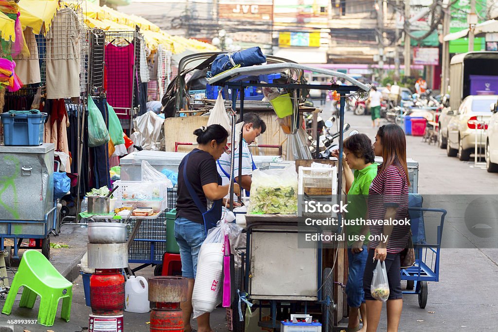 Покупка завтрак - Стоковые фото Бангкок роялти-фри