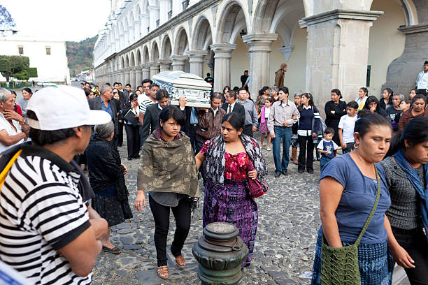 번자체 과테말라 퓨너럴 - editorial guatemalan culture women history 뉴스 사진 이미지