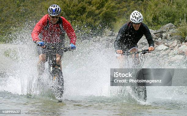 Di Mountain Bike Nelson Nuova Zelanda - Fotografie stock e altre immagini di Acqua - Acqua, Ambientazione esterna, Andare in mountain bike
