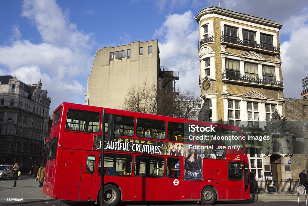 El Blackfriar en Londres, Inglaterra - Foto de stock de Acera libre de derechos